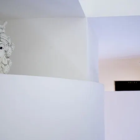 Il Bianco E Il Nero 3* Syracuse