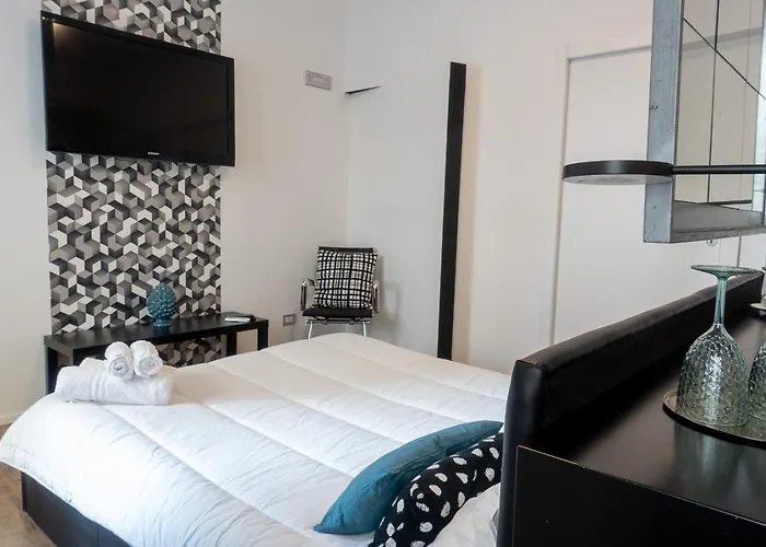 Il Bianco E Il Nero Bed & Breakfast 3*